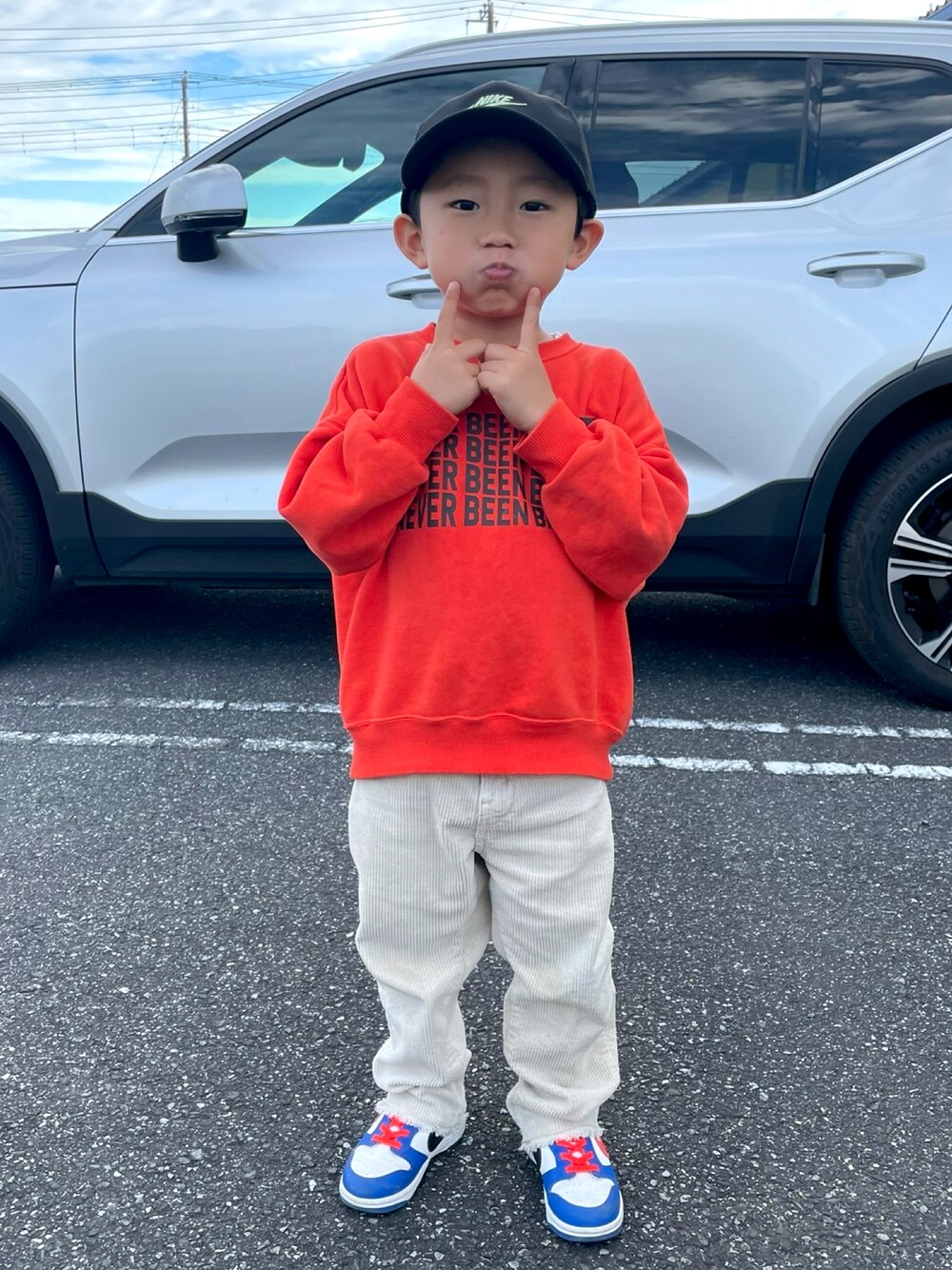 「公園スタイル、公園、4歳男の子、キッズコーデ、男の子、男の子コーデ、スウェット、キャップ、NIKE、GU、ZARA」｜「GUのアイテム（スウェット、オレンジ系）」を使った、KANAAAAさん（キッズ・100cm）の冬コーディネートの1枚目の写真