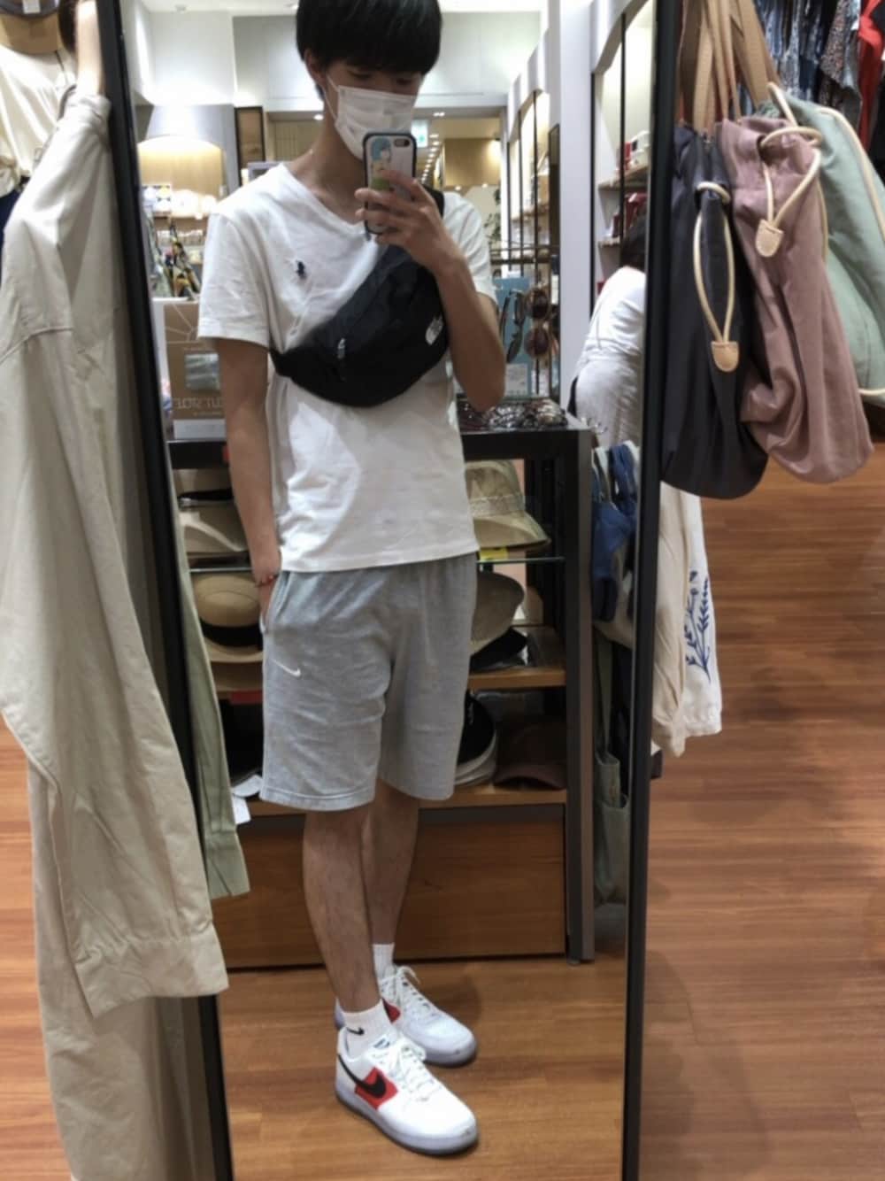 NIKEのソックス/靴下を使った「エアフォースワン」の人気ファッション