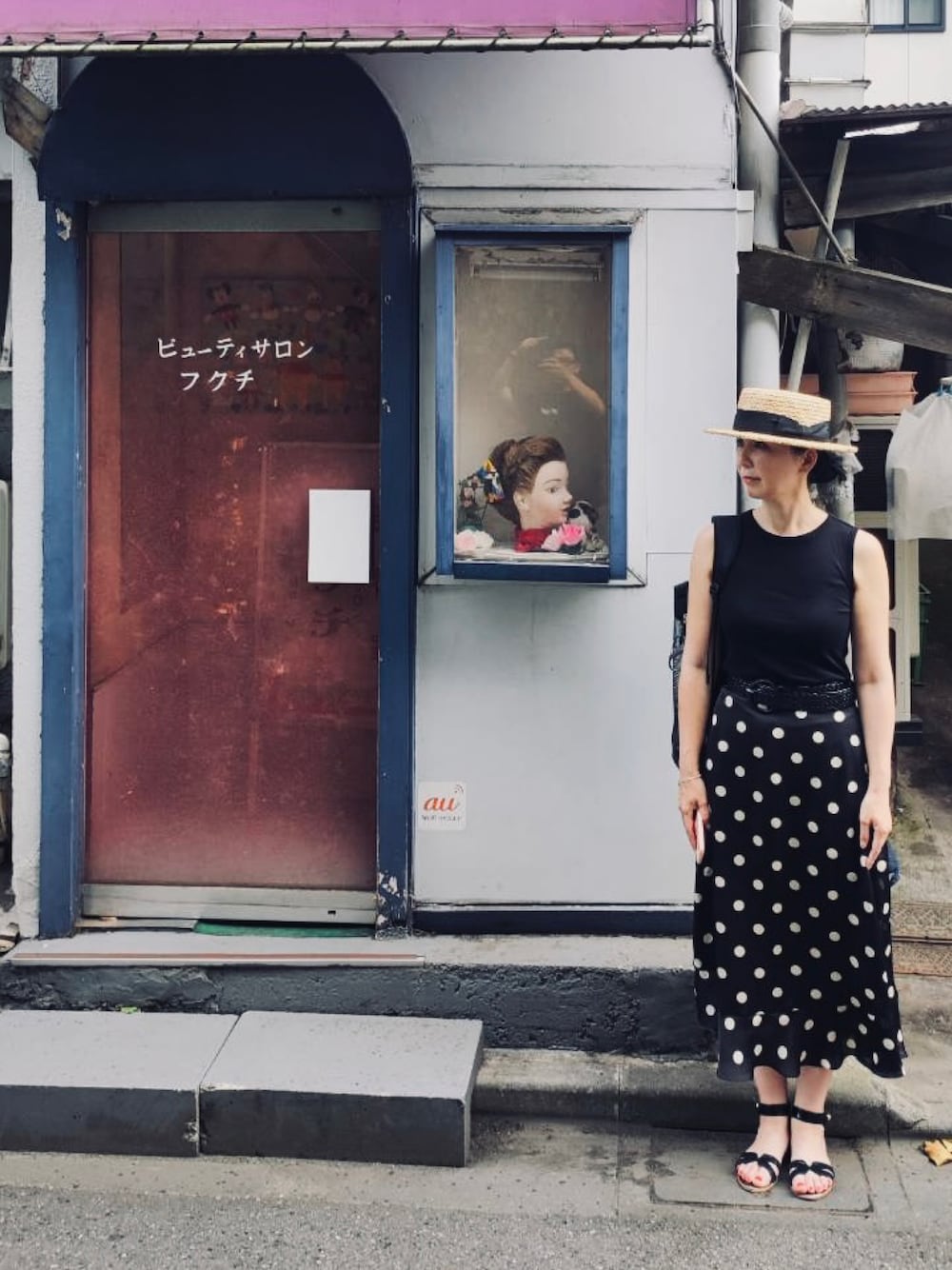 「夏コーデ」｜「JOURNAL STANDARDのビッグドットプリントスカート（スカート、ブラック系）」を使った、Michi  Murakamiさん（レディース・170cm）の夏コーディネートの1枚目の写真
