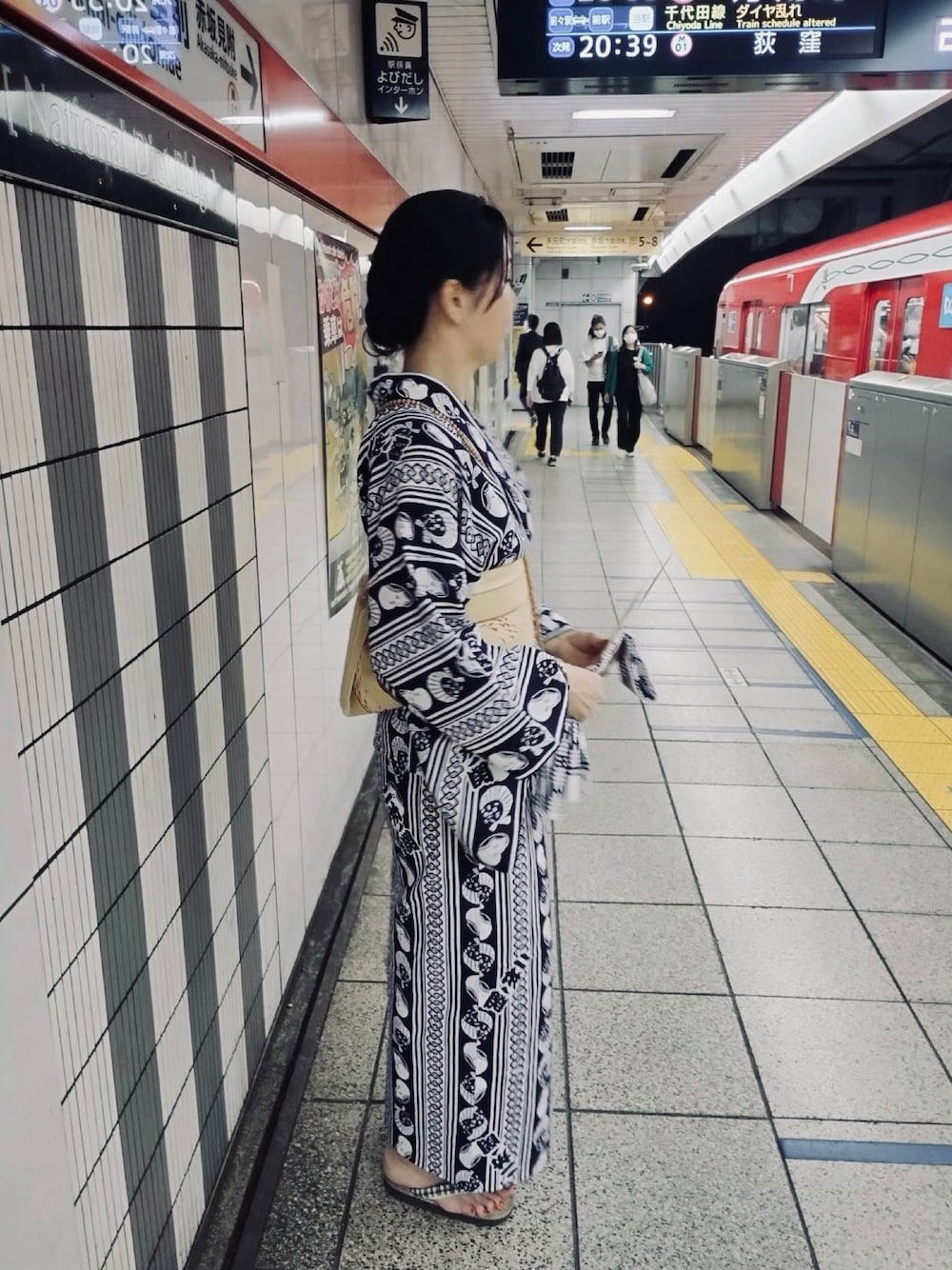 「浴衣、夏祭り、盆踊り」｜「二所ノ関部屋のアイテム（浴衣、ホワイト系）」を使った、Michi  Murakamiさん（レディース・170cm）の夏コーディネートの1枚目の写真
