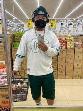 大﨑捷弘さんのコーディネート