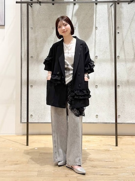「LEPSIM（レプシィム）のイージーデニムパンツ　630150（デニムパンツ、グレー系）」を使った、kotomiさん（レディース・157cm）の春コーディネート