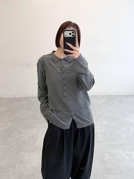 「LEPSIM（レプシィム）の裾ボタンイージーパンツ　639318（その他パンツ、グレー系）」を使った、kotomiさん（レディース・157cm）の夏コーディネート