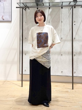「LEPSIM（レプシィム）の箔プリントBIGT　670949（Tシャツ/カットソー、グレー系）」を使った、kotomiさん（レディース・157cm）の夏コーディネート