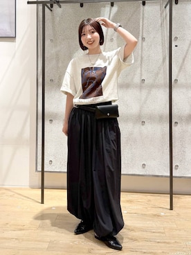 「LEPSIM（レプシィム）の箔プリントBIGT　670949（Tシャツ/カットソー、グレー系）」を使った、kotomiさん（レディース・157cm）の夏コーディネート