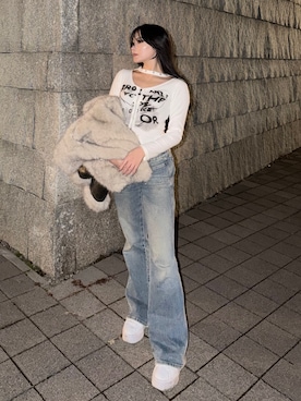 「アイテム（ムートンコート）」を使った、LALAさん（レディース・157cm）の冬コーディネート