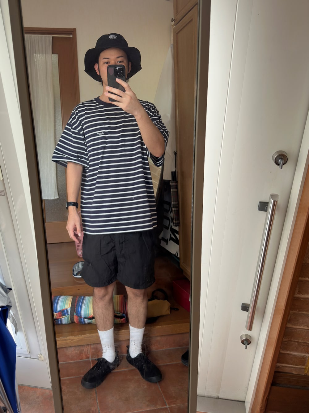 「HECTの【HECT】Big Border S/S Tee / ビッグシルエットボーダー半袖Tシャツ（Tシャツ/カットソー、ブルー系）」を使った、ryuさん（メンズ・181cm）の秋コーディネートの1枚目の写真