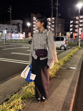 「mont-bell（モンベル）のアイテム（ボディバッグ/ウエストポーチ、パープル系）」を使った、amingoさん（レディース・162cm）の秋コーディネート