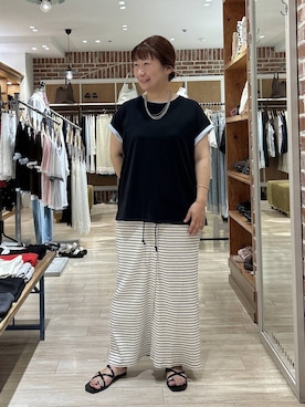 「LOWRYS FARM（ローリーズファーム）のハイショクドロストＳＳ　1054068（Tシャツ/カットソー、ブラック系）」を使った、meme さん（レディース・157cm）の夏コーディネート