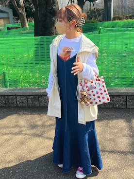 「アイテム（キーホルダー、ブラウン系）」を使った、manaさん（レディース・152cm）の春コーディネート
