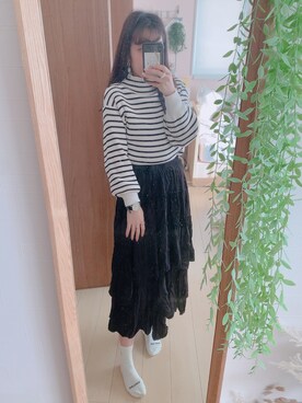 「ティアードスカート」｜「アイテム（アナログ腕時計）」を使った、umi**さん（レディース・155cm）の冬コーディネート