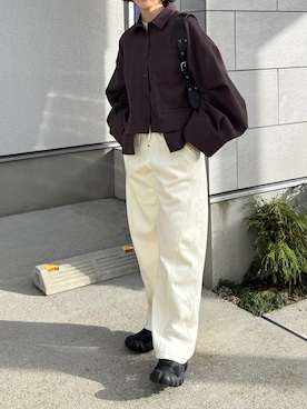 「アイテム（スウェットパンツ）」を使った、MISATO さん（レディース・161cm）の冬コーディネート