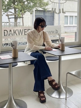 「KBF(ケイビーエフ)のイレヘムビスチェSETシャツ(シャツ/ブラウス)」を使った、MISATO さん(レディース・161cm)の春コーディネート