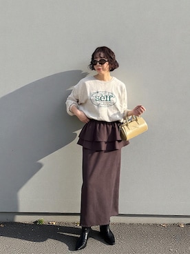 「アイテム（スウェット）」を使った、MISATO さん（レディース・161cm）の秋コーディネート