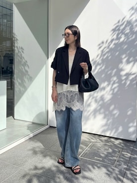 「andme（アンドミー）のワイドデニムカーブパンツ（デニムパンツ、ブルー系）」を使った、MISATO さん（レディース・161cm）の夏コーディネート