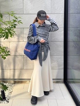 「アイテム（ストール/ショール）」を使った、MISATO さん（レディース・161cm）の秋コーディネート