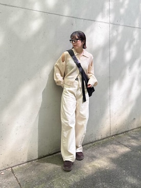 「un/neu（アンノイ）のアイテム」を使った、MISATO さん（レディース・161cm）の春コーディネート