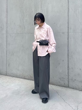 「un/neu（アンノイ）のアイテム」を使った、MISATO さん（レディース・161cm）の春コーディネート