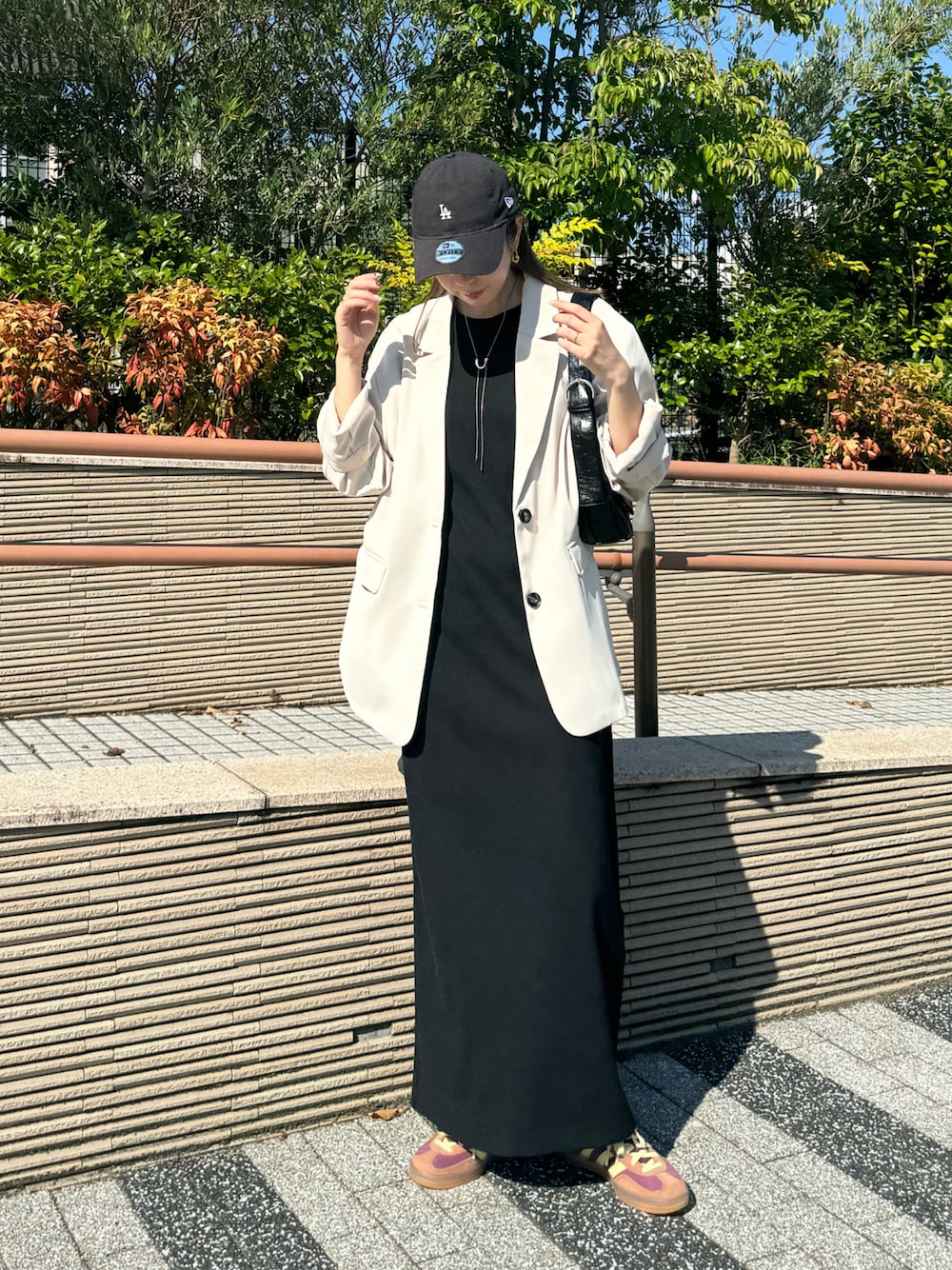 上級者 コーデの差し色にHermesPicotin Lock 18 ポケットバック Hermes Picotin Lock Cargo18/PM Black Canvas/Swift leather