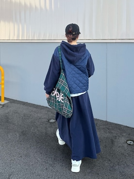 「Aラインスカート」｜MISATO さん（レディース・161cm）の秋コーディネート