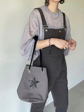 「CONVERSE TOKYO（コンバーストウキョウ）のアイテム」を使った、MISATO さん（レディース・161cm）の夏コーディネート