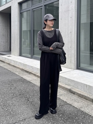 「feepur(フェピュール)の【TALLサイズあり】リラックスロンパース(サロペット/オーバーオール)」を使った、MISATO さん(レディース・161cm)の秋コーディネート