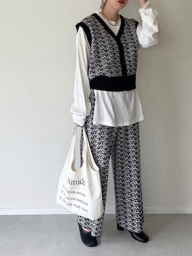 「ap retro（アプレトロ）のアイテム（スラックス）」を使った、MISATO さん（レディース・161cm）の夏コーディネート