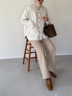 「タートルネック」｜「アイテム（ナイロンジャケット）」を使った、MISATO さん（レディース・161cm）の秋コーディネート