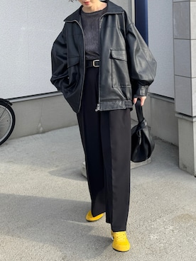 「アイテム（ライダースジャケット）」を使った、MISATO さん（レディース・161cm）の秋コーディネート