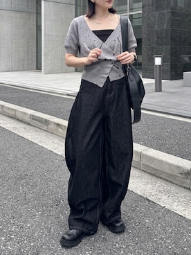 「un/neu（アンノイ）のアイテム（ショルダーバッグ）」を使った、MISATO さん（レディース・161cm）の秋コーディネート