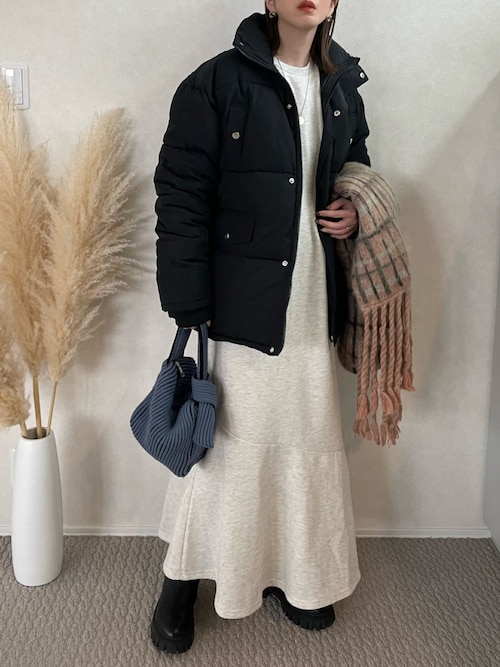 お値下げ依頼❣️新品タグ付き‼️ブリーフィング 中綿ジャケット&スカート☆ セール】冬の冷え込みに。スタンドネック中綿フェイクダウンジャケット
