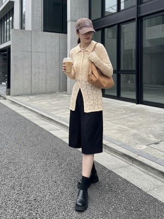「 hellam(へラム)のTRツイルタックハーフパンツ(スラックス)」を使った、MISATO さん(レディース・161cm)の秋コーディネート