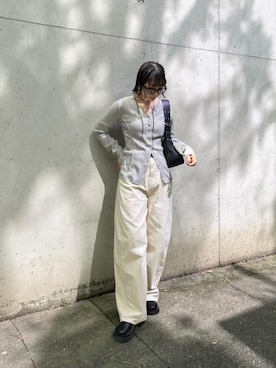 「feepur（フェピュール）のアイテム（シューズ）」を使った、MISATO さん（レディース・161cm）の春コーディネート