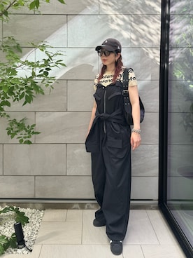 「アイテム（サロペット/オーバーオール）」を使った、MISATO さん（レディース・161cm）の秋コーディネート