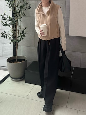 「アイテム（ハンドバッグ）」を使った、MISATO さん（レディース・161cm）の秋コーディネート