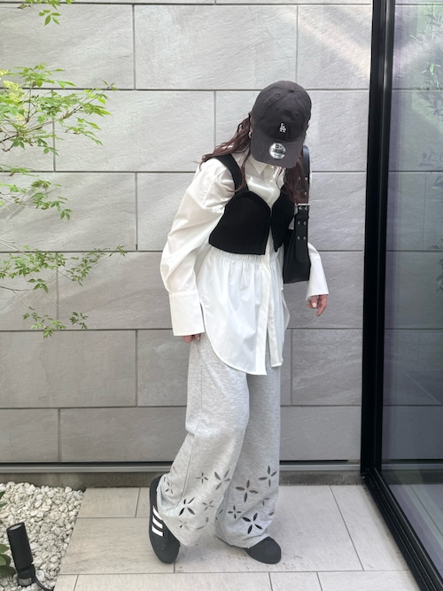 ♡汎うさ♡ページ セール】フラワーアイレットヘムスウェットイージーパンツ