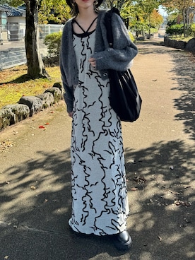 「feepur（フェピュール）のアイテム（バッグ）」を使った、MISATO さん（レディース・161cm）の秋コーディネート