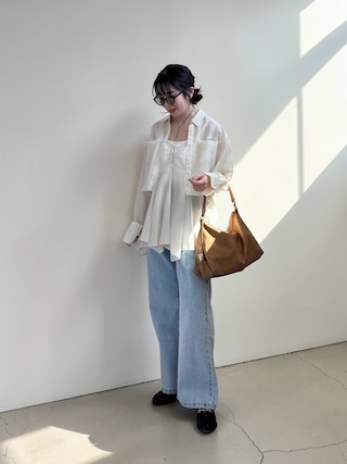 「KBF（ケイビーエフ）のイレヘムビスチェSETシャツ（シャツ/ブラウス）」を使った、MISATO さん（レディース・161cm）の春コーディネート