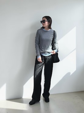 「feepur（フェピュール）の【4size展開】ベーシックストレートデニム（デニムパンツ、ブラック系）」を使った、MISATO さん（レディース・161cm）の春コーディネート