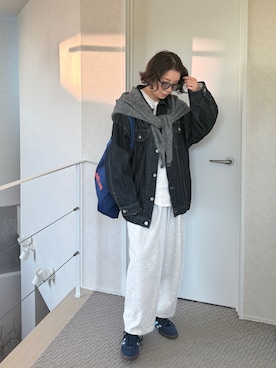 「アイテム（デニムパンツ）」を使った、MISATO さん（レディース・161cm）の秋コーディネート