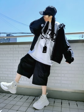 「アイテム（財布）」を使った、k(ani)さん（レディース・161cm）の春コーディネート