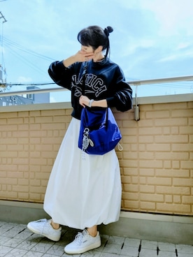「アイテム（キーホルダー）」を使った、k(ani)さん（レディース・161cm）の秋コーディネート