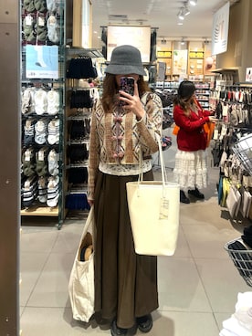 「アイテム（ノーカラージャケット）」を使った、冬日煎饺H_Vladaさん（レディース・168cm）の夏コーディネート