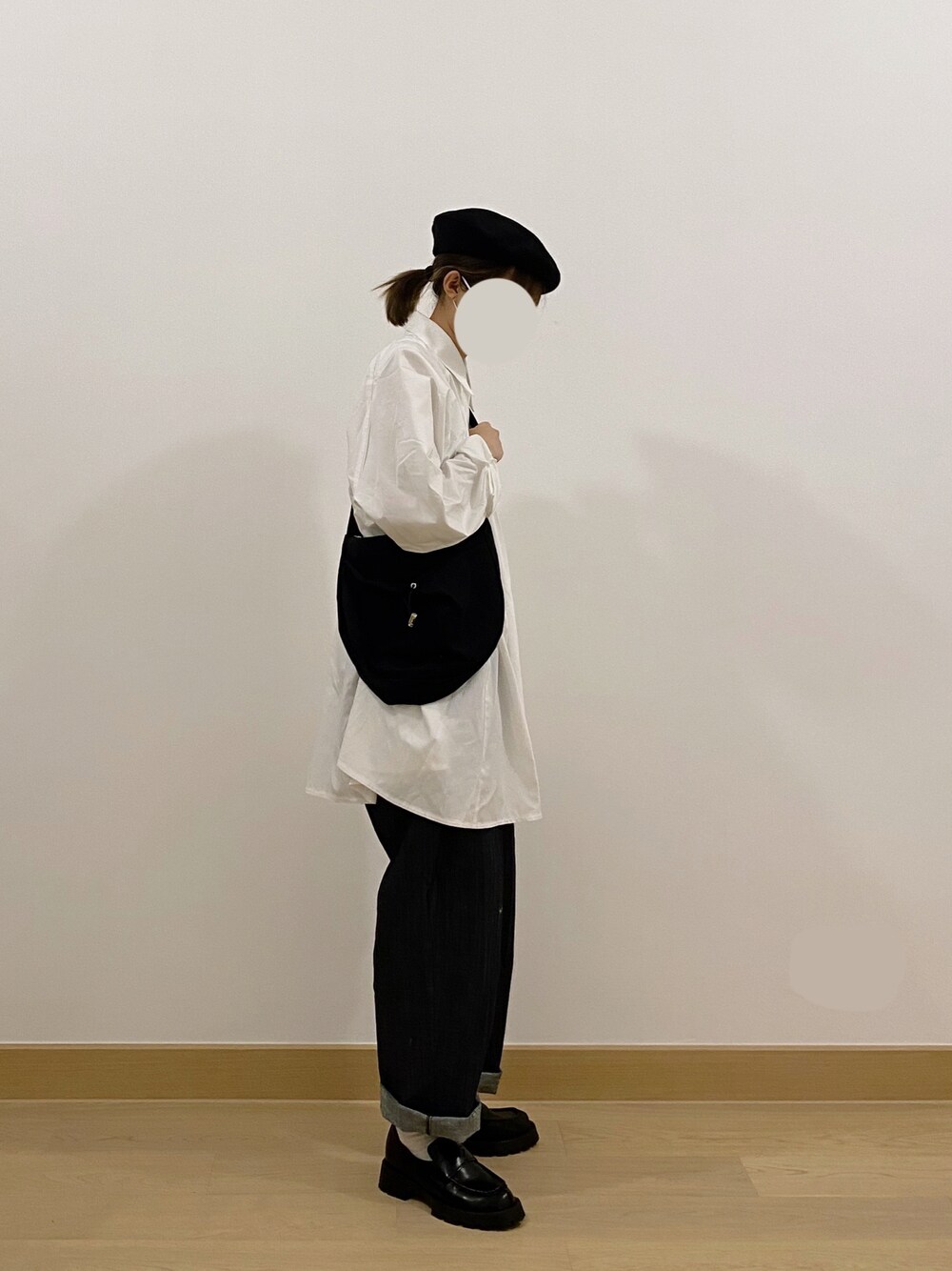 「ootd」｜「tingselectのアイテム（デニムパンツ、その他）」を使った、c_.htさん（レディース・165cm）の春コーディネートの1枚目の写真