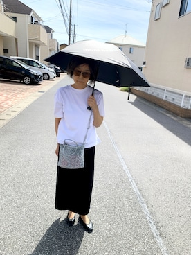 「アイテム（折りたたみ傘）」を使った、akkoさん（レディース・155cm）の秋コーディネート