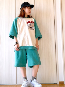 「GALFY（ガルフィー）のアイテム（セットアップ）」を使った、にと。さん（レディース・158cm）の秋コーディネート