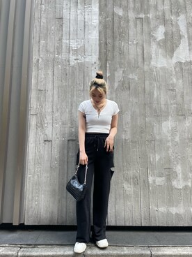 「FIG&VIPER（フィグアンドバイパー）のアイテム（バッグ）」を使った、RIKOさん（レディース・168cm）の春コーディネート