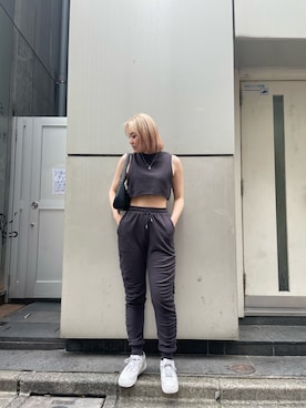 「FIG&VIPER（フィグアンドバイパー）のアイテム（パンツ）」を使った、RIKOさん（レディース・168cm）の春コーディネート