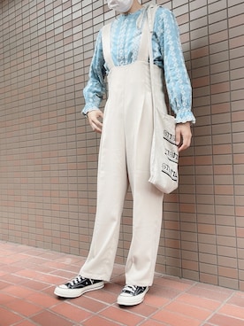 「チャックテイラー」｜「アイテム（サロペット/オーバーオール）」を使った、ayuさん（レディース・162cm）の春コーディネート