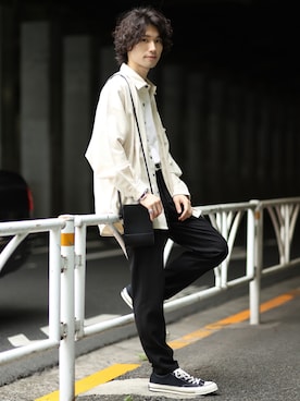 「JUNRED（ジュンレッド）のアイテム（バッグ）」を使った、TOBIさん（メンズ・168cm）の秋コーディネート